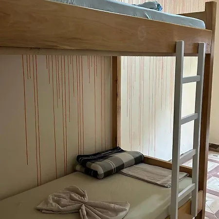 Hostel The Secret Garden *